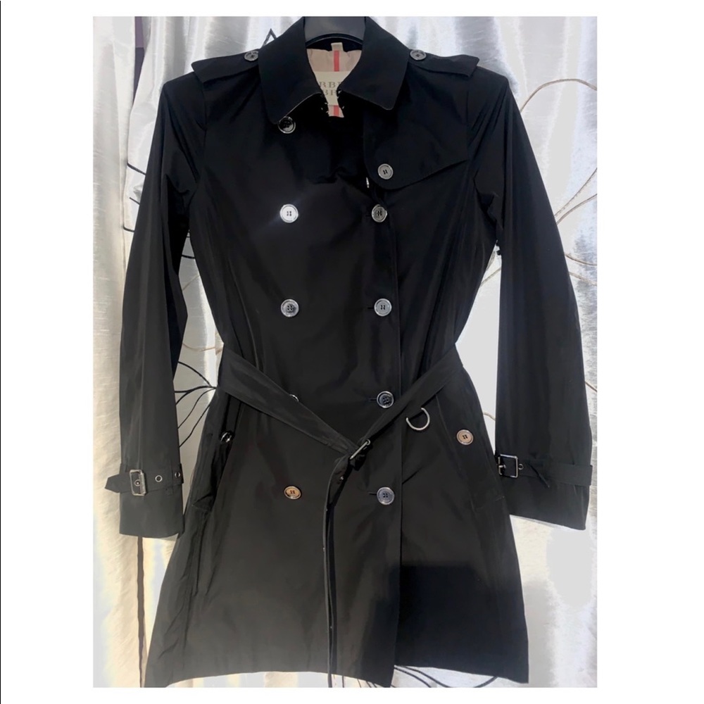 Authentic Burberry Trench Coat (US Size 10)